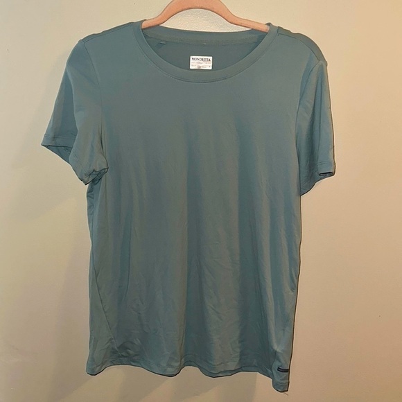 Mondetta Tops - Mondetta Moisture Wicking‎ Tee Shirt | Small